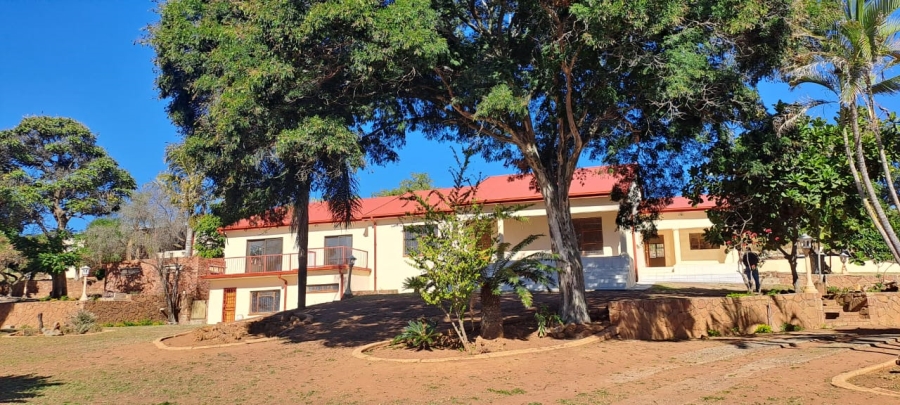 12 Bedroom Property for Sale in Buffelshoek AH North West